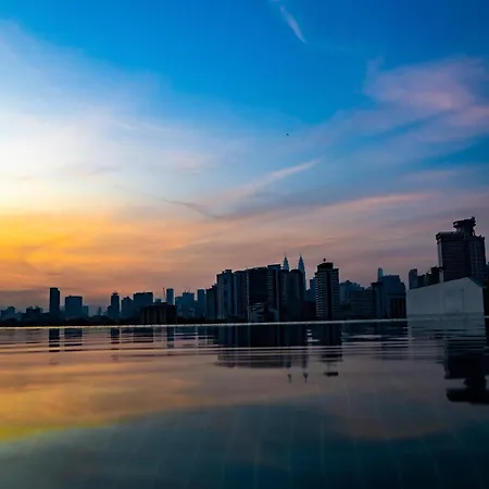 Infinite Pool! Room In Kuala Lumpur